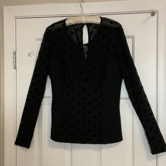 Guess New Black Top,velvet polka dots, Size XL.Elegant, flattering. Perfect - Picture 3 of 7